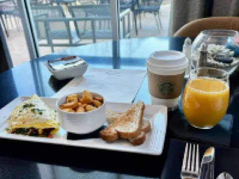 米德韋斯特城裡德會議中心萬豪德爾塔酒店 米德韋斯特城酒店