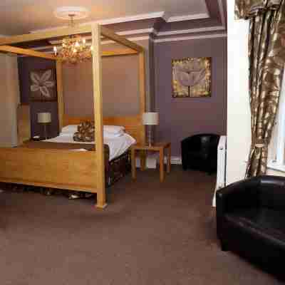 Maes Manor Country Hotel Rooms