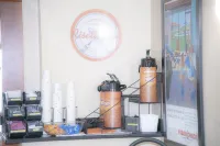 ハワード ジョンソン ホテル & スイーツ バイ ウィンダム アレンタウン / ドーニー