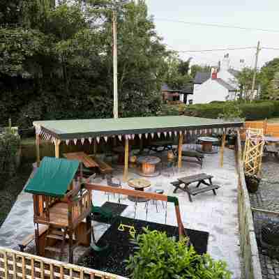 The Farm Burscough Hotel Exterior