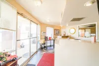 Castle Inn & Suites by OYO Chickasha - Wifi