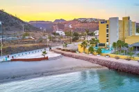 City Express by Marriott la Paz Hotels near CASA PARRA GALLERY: Mexican native art