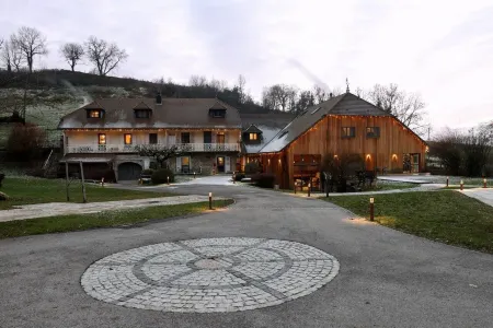 Maison d'hôtes & Spa la Scierie Отели в г. Бюфар