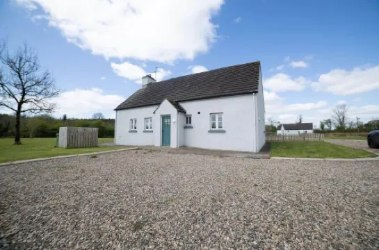 Cottage 3 Bed Sleeps 7 Free Parking