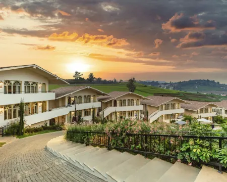 Mango Hill Shola Ooty Hotels in Ooty