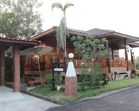 โรงแรมภูผาอินน์ แอนด์ รีสอร์ท โรงแรมในอำเภอ วังทอง