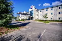 Motel 6 Huntsville, on Hotels in Muskoka