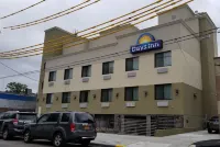 Days Inn by Wyndham Brooklyn Marine Park Hotels in New York
