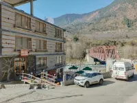 Hotel 17 Miles Stone, Manali by Shivaneel Hospitality