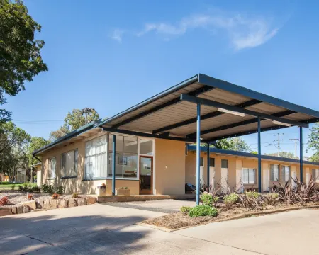 古宮汽車旅館 馬奇酒店