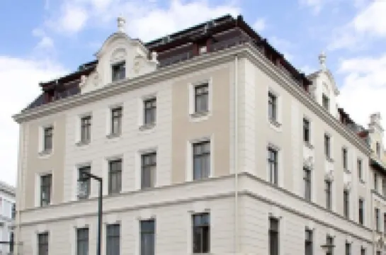 Vias Appartements Und Ferienwohnungen