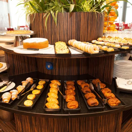 Hotel Adlon