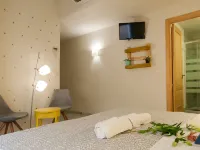 ザ ノマド ホステル アユンタミエント周辺のホテル