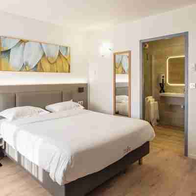 Contact Hôtel Tambourin Rooms