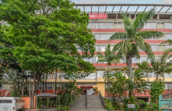 OYO 艾斯佩斯酒店 - 美景市雅拉瓜