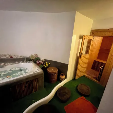 Majestic Sea View Resort
