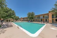 Quality Inn Gainesville Hotels in Valley View
