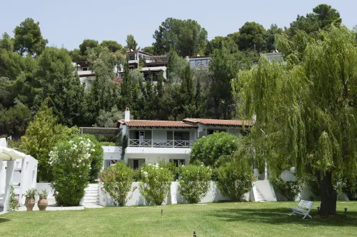 Skiathos Holidays Suites & Villas