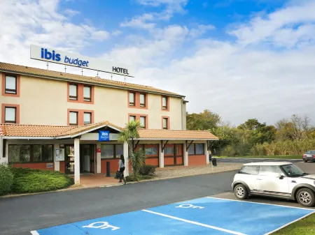 Ibis Budget Béziers Est Mediterranée A9 / A75 Отели в г. Безье