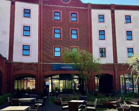 โนโวเทล อิปสวิช เซ็นเตอร์ โฮเทล โรงแรมในอิพสวิค