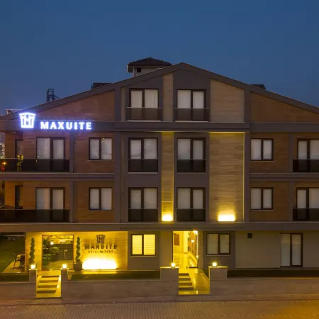 Maxuite Hotel in Home