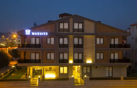 家中極大套房酒店