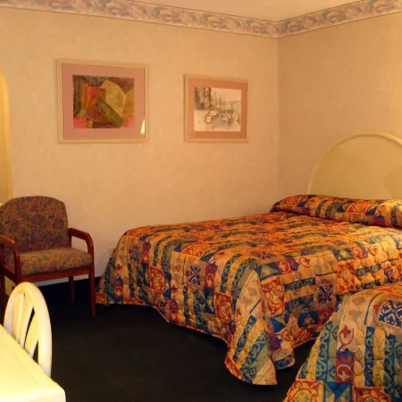 O'Hare Inn & Suites