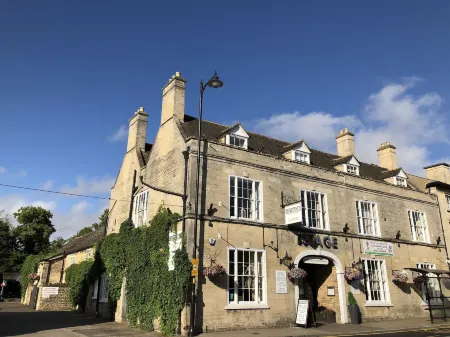 Deeping Stage Отели в г. Юг Кестевен Дистрикт