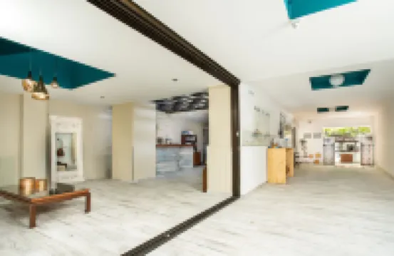 Lefka Hotel & Apartments