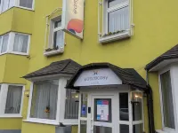 Easy&Cosy Hotel Moers Hotels in Moers