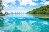Palau Pacific Resort & the Pristine Villas and Bungalows Hotel a Meyungs