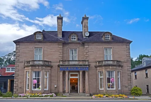 The Royal Hotel Elgin Hotels in Elgin