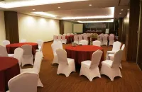 โรงแรมอะมีรา - พร้อมอาหารเช้า