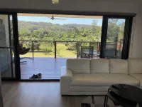 Sunshine Coast Retreat Hotels in Diddillibah