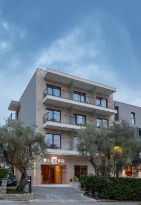 Hotel Eleven Hotels near Kasnoanticki Mozaik