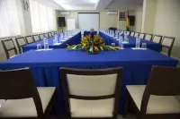 Hôtel Petit Bateau Hotels in Conakry