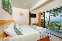 Mountain Top Park Hotel Hotels in Manuel Antonio