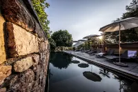 Swiss Historic & Garten Hotel Villa Carona - Kolam Renang