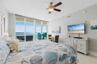 Turquoise Place 1108 D