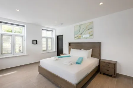 Willemstad Historic City Suites