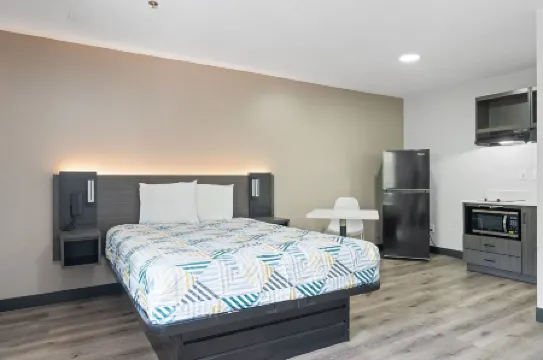 HomeStay Lodge - Pensacola - Davis