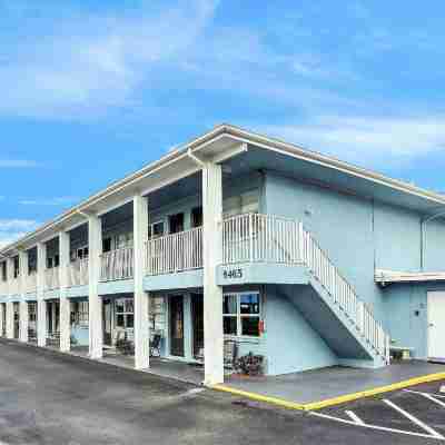 Harbor House 26 Hotel Exterior