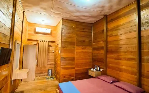 Panorama Beach Resort Hotels in Bayah