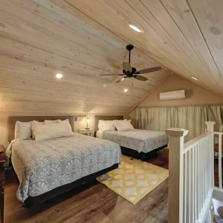 Treetop River Cabins on the Guadalupe River