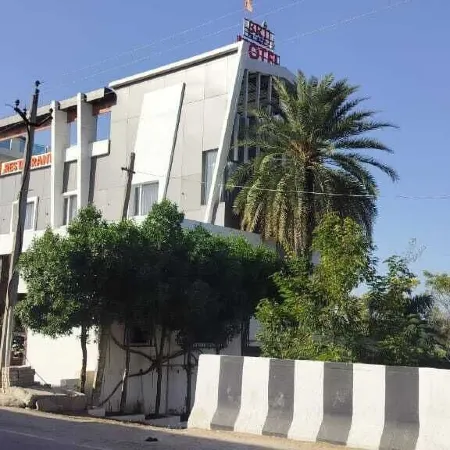 Hotel Brij Palace & Restaurant