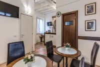 Magenta Deluxe Cancello - Homestay