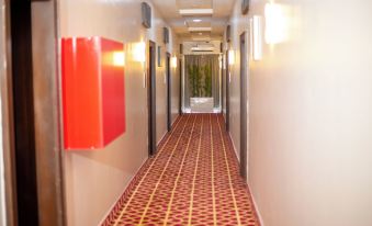 Comfort Hub Hotel and suites