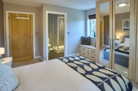 Host & Stay - Danford Court Отели в г. Соулихалл