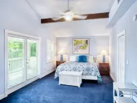 Lollipop 3 Bedroom Home by Redawning Hotels in Captiva