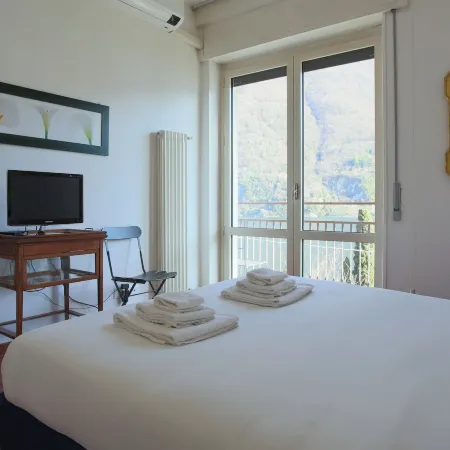 Regina Nuova 13 in Laglio